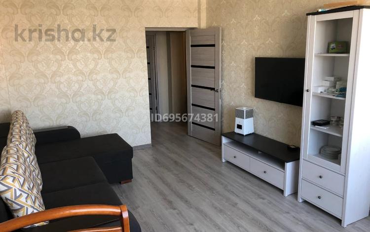 2-комнатная квартира, 58 м², 3/9 этаж, мкр Мамыр-4 297 за 41 млн 〒 в Алматы, Ауэзовский р-н — фото 2