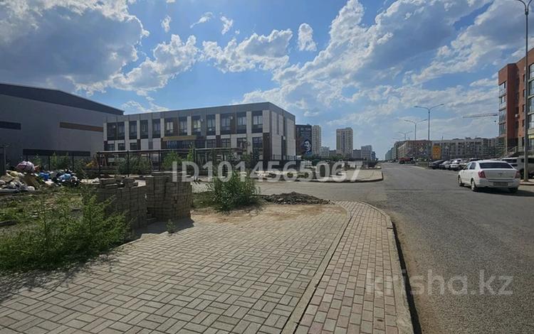 3-комнатная квартира · 84 м² · 5 этаж, Шапық Шөкин 9 за 330 000 ₸ в Астане — фото 2