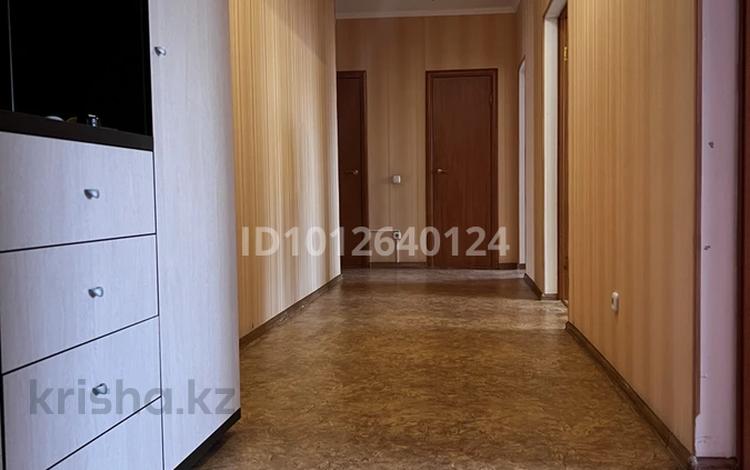 3-бөлмелі пәтер · 90 м² · 6/16 қабат, Юго-Восток ш/а., Шахтеров 52 — Напротив супермаркета Корзина, бағасы: 39 млн ₸ в Караганде, Казыбек би р-н — фото 2