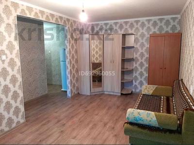 1-комнатная квартира, 34 м², 1/5 этаж, Момышұлы — второй микрорайон за 5.5 млн 〒 в Темиртау