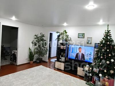 Отдельный дом · 3 комнаты · 60 м² · 9 сот., Полетаева — П.Мирный за 18 млн 〒 в Усть-Каменогорске
