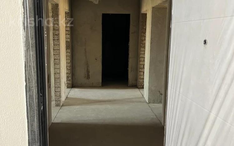 3-комнатная квартира · 96.5 м² · 3/6 этаж, Алии Молдагуловой 74 — Далида за 31 млн ₸ в Актобе — фото 2