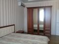 2-комнатная квартира, 70 м², 6/9 этаж помесячно, Валиханова 13 за 260 000 〒 в Атырау — фото 4
