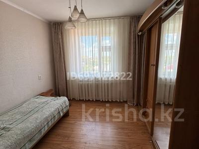 3-комнатная квартира · 63 м² · 5/5 этаж, Рубежинская 31/1 — Универмаг за 160 000 〒 в Уральске, мкр Школьник