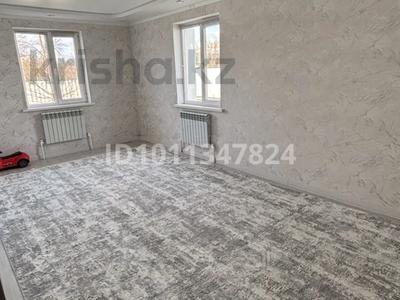 Часть дома · 4 комнаты · 120 м² · 9 сот., Азаттык 16 1 за 13 млн ₸ в Новой жизни