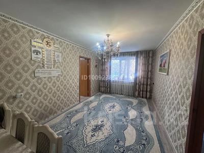 2-бөлмелі пәтер · 46.4 м² · 1/5 қабат, Абая 48 — На против супермаркета Нурсат, бағасы: 8.5 млн ₸ в Темиртау