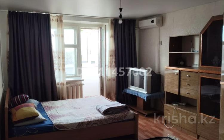 4-комнатная квартира · 74.8 м² · 5/5 этаж, мкр. Зачаганск пгт Темиртауская №21 за 18.9 млн ₸ в Уральске — фото 5