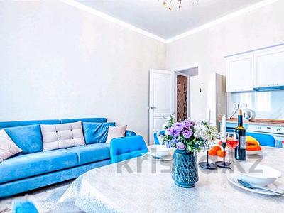 3-комнатная квартира · 115 м² · 11/15 этаж, 17-й мкр, ​17-й микрорайон 6 — ХАЛЫК АРЕНА МОРЕ АКВАПАРК ЦЕНТР ГОРОДА ТРК АКТАУ за 22 000 〒 в Актау