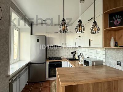3-бөлмелі пәтер · 60 м² · 5/5 қабат, Кенесары 15 — Кенесары-абая, бағасы: 26 млн ₸ в Бурабае