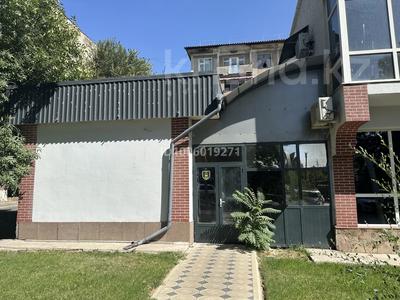 Свободное назначение, офисы, магазины и бутики, общепит, салоны красоты, бани, гостиницы и зоны отдыха, медцентры и аптеки, образование, развлечения, кабинеты и рабочие места, студии · 292.3 м² за 1.7 млн 〒 в Шымкенте, Енбекшинский р-н
