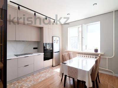 2-комнатная квартира · 71 м² · 8/12 этаж, Кошкарбаева 34 за 33.5 млн 〒 в Астане, Алматы р-н