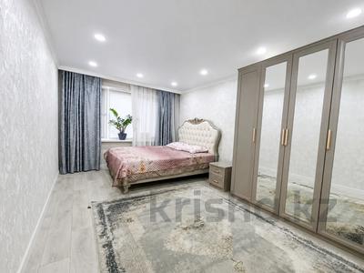 3-комнатная квартира · 67 м² · 4/5 этаж, Жарокова № дома:39 за 47 млн ₸ в Алматы, Алмалинский р-н