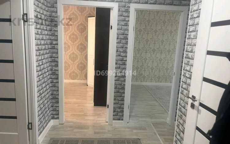 3-комнатная квартира · 70 м² · 2/9 этаж, мкр Болашак, Бокенбай Батыра 133Н за 27 млн 〒 в Актобе — фото 2