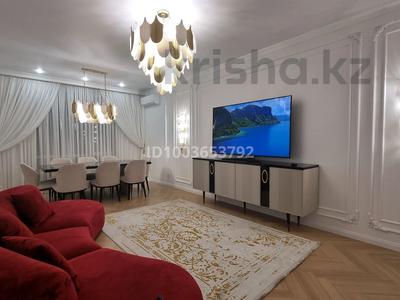 3-комнатная квартира · 117 м² · 8/12 этаж, Радостовца 280 за 200 млн 〒 в Алматы, Бостандыкский р-н