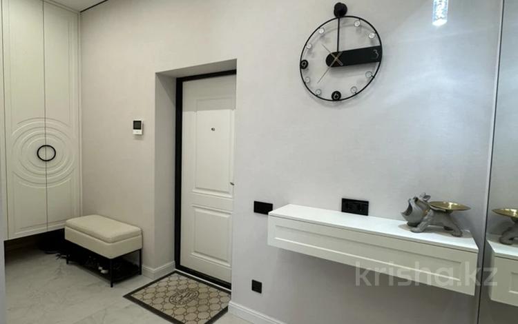3-комнатная квартира · 80 м² · 9/18 этаж, мкр Юго-Восток, Строителей 28/5 за 69.9 млн ₸ в Караганде, Казыбек би р-н — фото 2