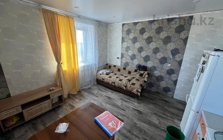 1-комнатная квартира, 27 м², 5/5 этаж, Муткенова 52 за 8 млн 〒 в Павлодаре — фото 2
