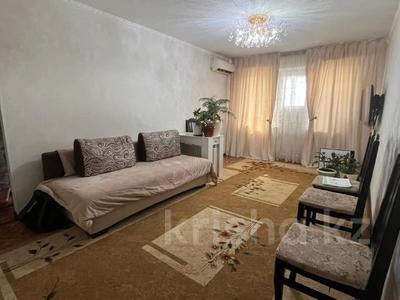 3-комнатная квартира, 60 м², 4/5 этаж, Кабанбай батыр за 16.5 млн 〒 в Шымкенте, Аль-Фарабийский р-н