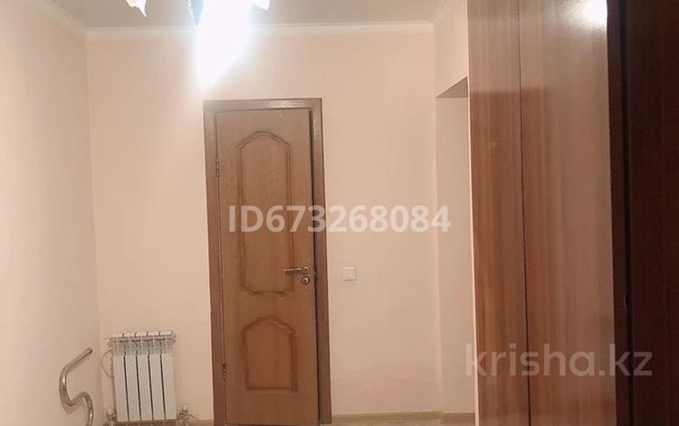 1-комнатная квартира · 52 м² · 2/9 этаж, Райымбек батыр 283 за 180 000 ₸ в  — фото 2