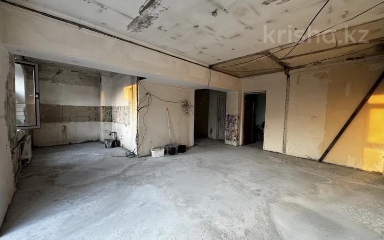 3-бөлмелі пәтер · 86 м² · 5/5 қабат, Достык 107, бағасы: 60 млн ₸ в Алматы, Медеуский р-н — фото 15