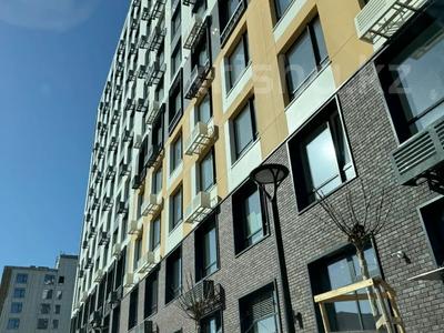 3-бөлмелі пәтер · 94.1 м² · 8/12 қабат, Ақ Шағала -ш/а. ст4Б, бағасы: 48 млн ₸ в Атырау, мкр Ак Шагала