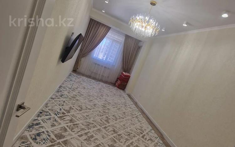 3-бөлмелі пәтер · 92 м² · 3/11 қабат, 17-ш/а. 99, бағасы: 41 млн ₸ в Актау, 17-й мкр — фото 2