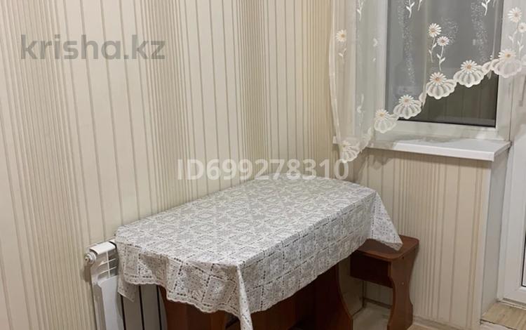 1-комнатная квартира · 37 м² · 3/17 этаж, Туркестан 30/1 за 180 000 ₸ в Астане, Есильский р-н — фото 2