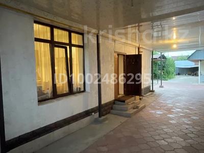 Отдельный дом · 3 комнаты · 76 м² · 8 сот., мкр Акбулак, Сулейменова 56 за 100 млн ₸ в Алматы, Алатауский р-н