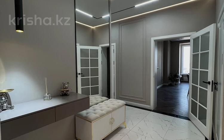 2-бөлмелі пәтер · 63 м² · 13/25 қабат, Байдибек би стр. 127/7, бағасы: 260 000 ₸ в Шымкенте, Абайский р-н — фото 2