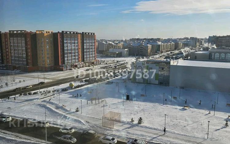 1-комнатная квартира · 48 м² · 8/10 этаж, мкр. Алтын орда, Алия Молдагулова — Молдагулова пересечения Мангилик ел за 21.2 млн ₸ в Актобе — фото 2