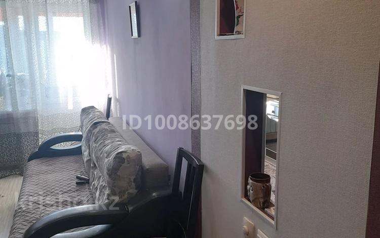 1-бөлмелі пәтер · 45 м² · 9/9 қабат, курмангазы 150, бағасы: 15 млн ₸ в Уральске, мкр Школьник — фото 2