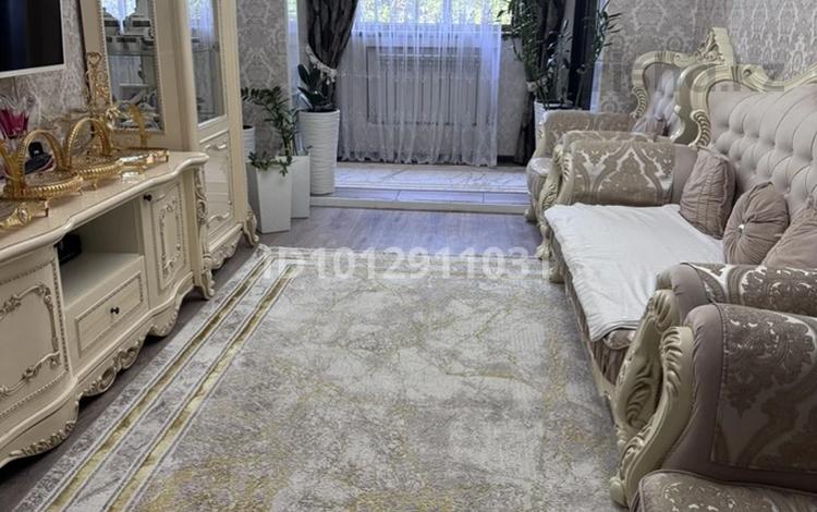 4-бөлмелі пәтер · 75.7 м² · 3/5 қабат, 12-й микрорайон, 12-й микрорайон 225 — Кафе Прага 9, бағасы: 30 млн ₸ в Шымкенте, Енбекшинский р-н — фото 2