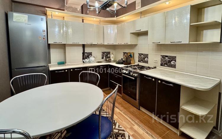 3-комнатная квартира · 99.6 м² · 6/8 этаж, Микрорайон Алтын Ауыл за 320 000 ₸ в Каскелене — фото 21