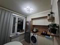 3-бөлмелі пәтер · 60 м² · 5/5 қабат, Айнабұлақ-1 ш/а. 6, бағасы: 45 млн ₸ в Алматы, Жетысуский р-н — фото 2