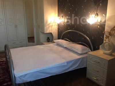 3-комнатная квартира · 150 м² · 8/18 этаж, Курмангазы 145 за 25 000 ₸ в Алматы, Алмалинский р-н