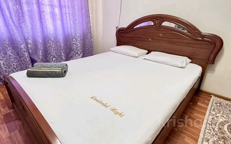 1-комнатная квартира · 65 м² · 4/5 этаж, мкр 8 за 15 000 ₸ в Актобе — фото 2