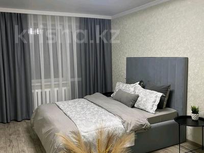 1-комнатная квартира · 37 м² · 2/9 этаж, Республики 47 — Республики Бауыржан Мамышулы за 13 000 〒 в Темиртау
