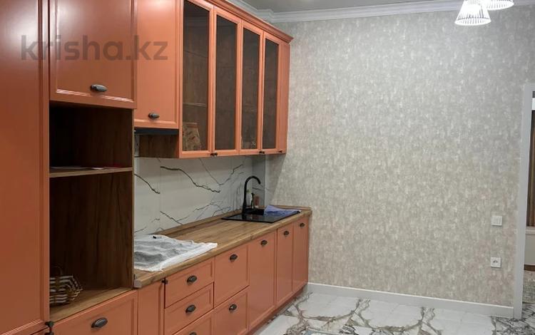 2-комнатная квартира · 87 м² · 4/5 этаж, Батыс-2 за 36.5 млн ₸ в Актобе — фото 2