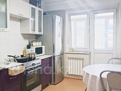 2-комнатная квартира · 54 м² · 8/9 этаж, Карагайлы 21 за 22 млн 〒 в Семее