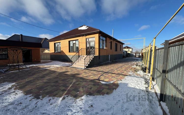 Отдельный дом · 4 комнаты · 148.01 м² · 10 сот., Микрорайон Северный за 65 млн 〒 в  — фото 2