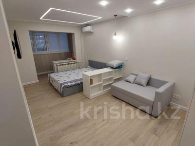 1-бөлмелі пәтер · 35 м² · 2/5 қабат, Маметовой 12 — Валиханова, бағасы: 270 000 〒 в Алматы, Медеуский р-н