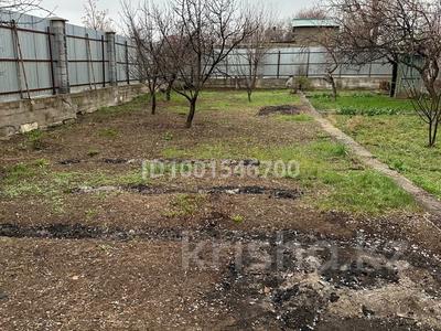 Продажа домов и дачи в Шымкенте: Дача · 2 комнаты · 40 м² · 7 сот., мкр Бозарык — улица Абая за 12.5 млн 〒 Дача · 2 комнаты · 40 м² · 7 сот., мкр Бозарык — улица Абая за 12.5 млн 〒 в Шымкенте, Абайский р-н