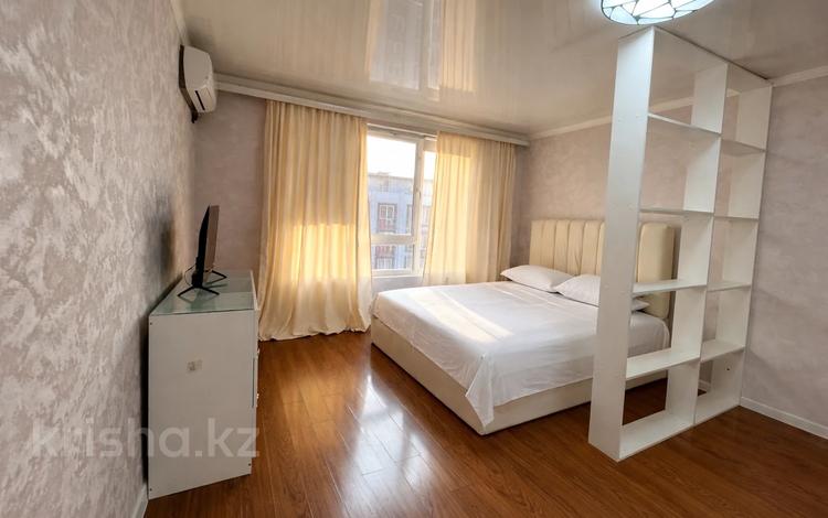1-комнатная квартира · 35 м² · 9/10 этаж, мкр Аккент 97 за 2 000 ₸ в Алматы, Алатауский р-н — фото 2