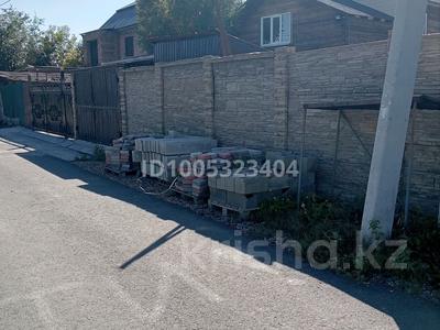 Отдельный дом · 5 комнат · 205 м² · 6 сот., Ульяновская 8 — Левый берег за 38 млн 〒 в Усть-Каменогорске