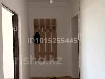 1-бөлмелі пәтер · 50 м² · 5/9 қабат, Қонаев ш/а. 27, бағасы: 20 млн ₸ в Уральске, мкр Кунаева