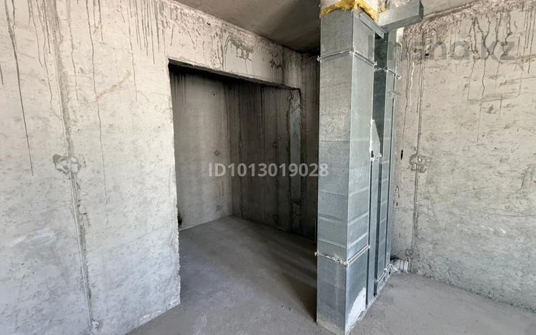 2-бөлмелі пәтер · 40 м² · 9/9 қабат, Шұғыла ш/а., Алатау 12а/1, бағасы: 21 млн ₸ в Алматы, Наурызбайский р-н — фото 2