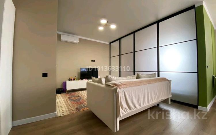 2-бөлмелі пәтер · 60 м² · 5/5 қабат, исатай батыра 18, бағасы: 20 млн ₸ в Уральске — фото 5