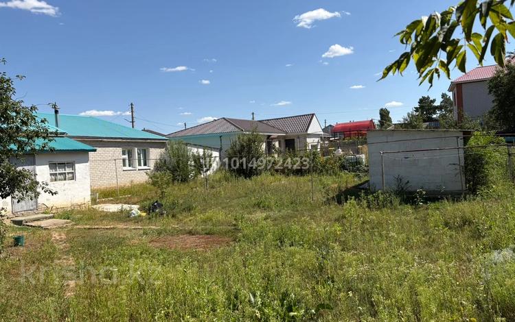 Часть дома · 3 комнаты · 120 м² · 8 сот., Кенан Азербаева 1 за 16 млн ₸ в Актобе, жилой массив Жилянка — фото 4