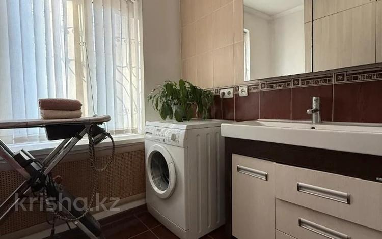 4-комнатная квартира · 75 м² · 2/4 этаж, мкр №1 20 за 45 млн ₸ в Алматы, Ауэзовский р-н — фото 20