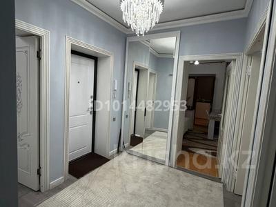 3-бөлмелі пәтер · 63 м² · 4/5 қабат, Айтеке би 1, бағасы: 28 млн ₸ в Таразе