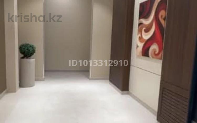 2-комнатная квартира · 44.5 м² · 4/9 этаж, мкр Нурсая, Абулхайр-хана 51В за 40 млн ₸ в Атырау — фото 4